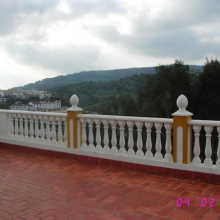 Apartamentos Los Arcos El Bosque Kültér fotó